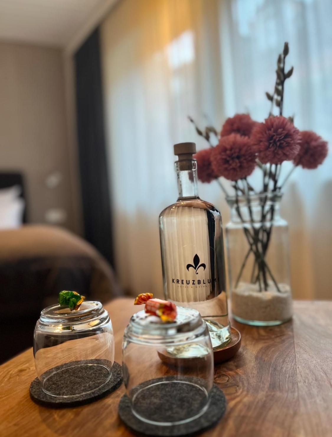 Kreuzblume Hotel & Weinstube 프라이부르크 임 브리스가우 외부 사진